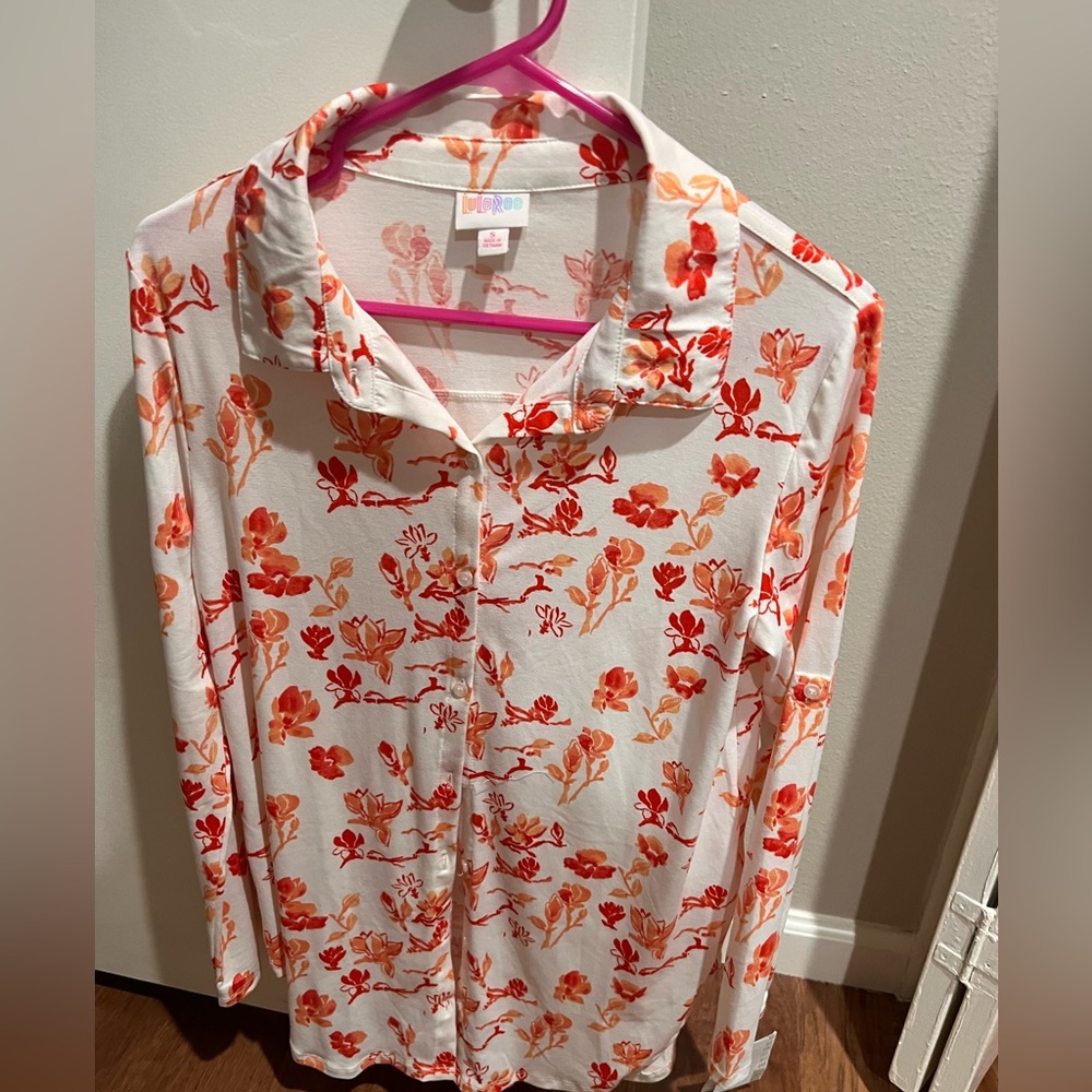 NWT Lularoe Button up